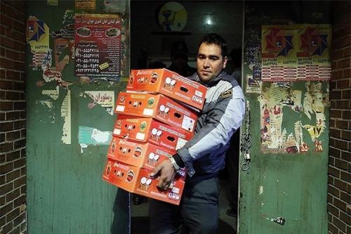  ورود اژدها به میدان تره‌بار تهران/کشف میوه قاچاق از حجره رئیس اتحادیه بارفروشان