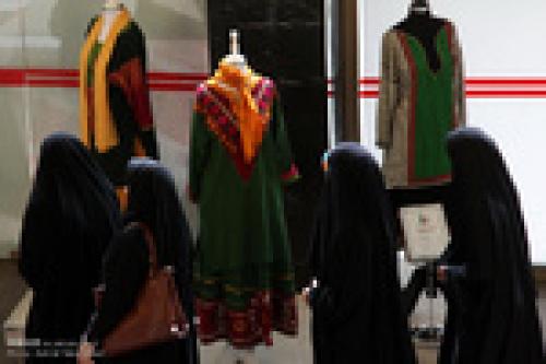 Fajr Fashion Festival opens 