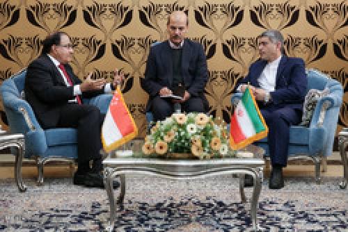 Iran, Singapore seal investment deal 