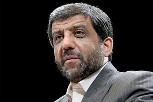 افرادی که منافعشان با انقلاب در تضاد است چهره‌های انقلابی را تخریب می‌کنند