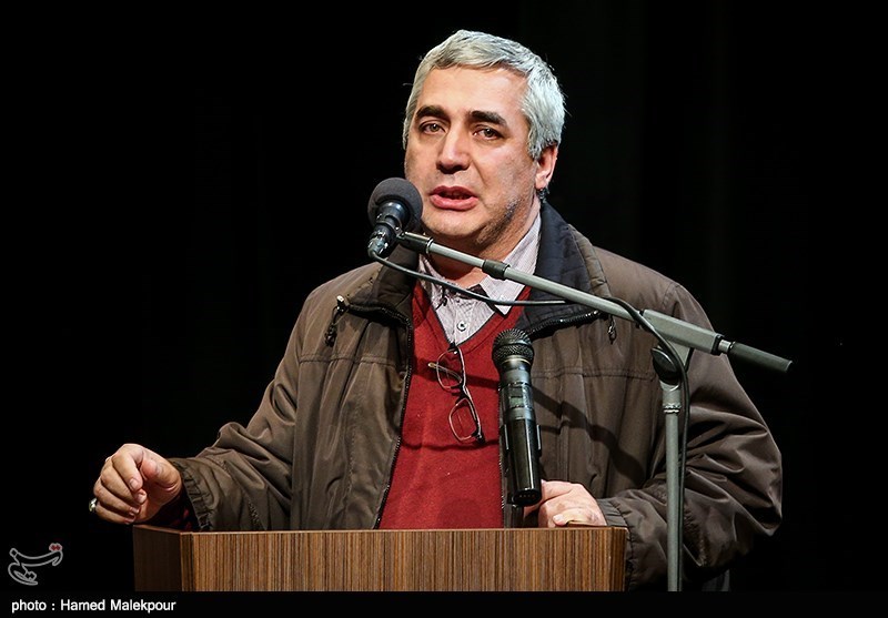 حاتمی‌کیا: پرستویی در «چ» نبود؛ دست و پایم را گم کرده بودم/پرستویی: «سیمرغ مصلحتی» باشد برای شما 