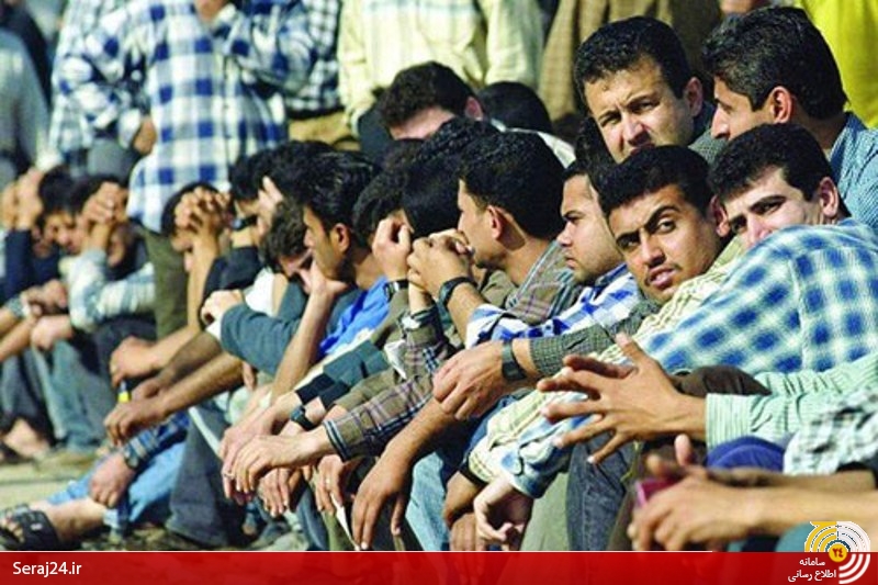 جمله معروف مناظره های تلویزیونی: هر خانه هنوز حداقل یک جوان بیکار دارد/ چرا آمار اشتغالزایی ادعایی روحانی باورنکردنی است؟/ آمارهای احمدی نژادی روحانی