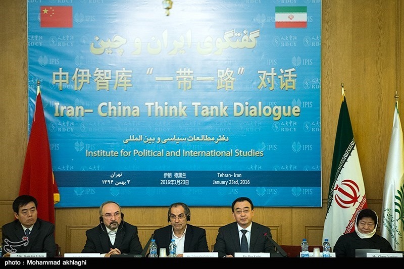 سیاستگذاران ایران در اندیشه احیای مجدد اقتصاد ایران هستند و «عملگرایی اقتصادی» توجه زیادی را در بین سیاستگذاران ایرانی جلب کرده است.