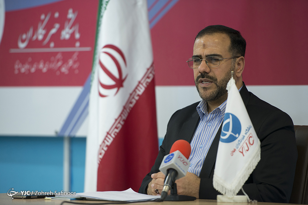 امیری: به برگزاری الکترونیکی انتخابات در دور دوم خوش‌بینم/برپایی جشن انتخاباتی نیازمند مجوز است 