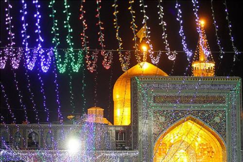 ظرفیت‌های عظیم فرهنگی آستان قدس رضوی/ خبرگان فرهنگی همراه شوند