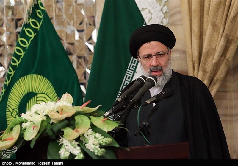 حجت‌الاسلام رئیسی: منشور ۷ گانه مقام معظم رهبری اولویت آستان قدس رضوی است 