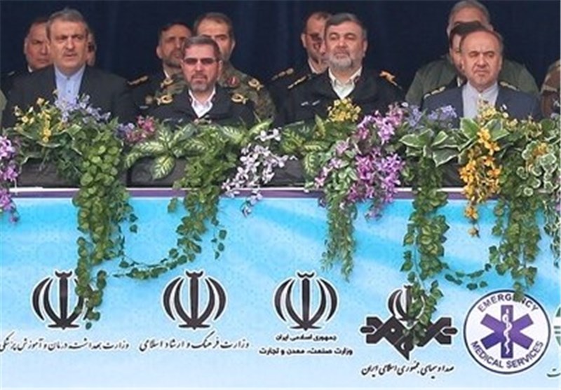 مردم در نوروز جهانگردی را از ایرانگردی آغاز کنند / یک میلیون نفر آماده خدمت به مسافران 