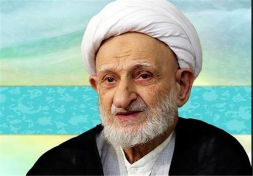  آیت الله بهجت: اعمال مامحفوظ و عکس‌برداری شده است