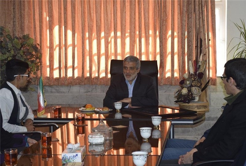 قلیزاده: با اعتقاد پای مهاجرین افغانستانی ایستادهایم/در سال جدید صفحه ویژه مهاجرین در تسنیم ایجاد میشود
