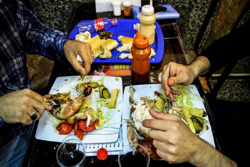 رژیم غذایی ناسالم و عدم تحرک روند پیری را تسریع می کند