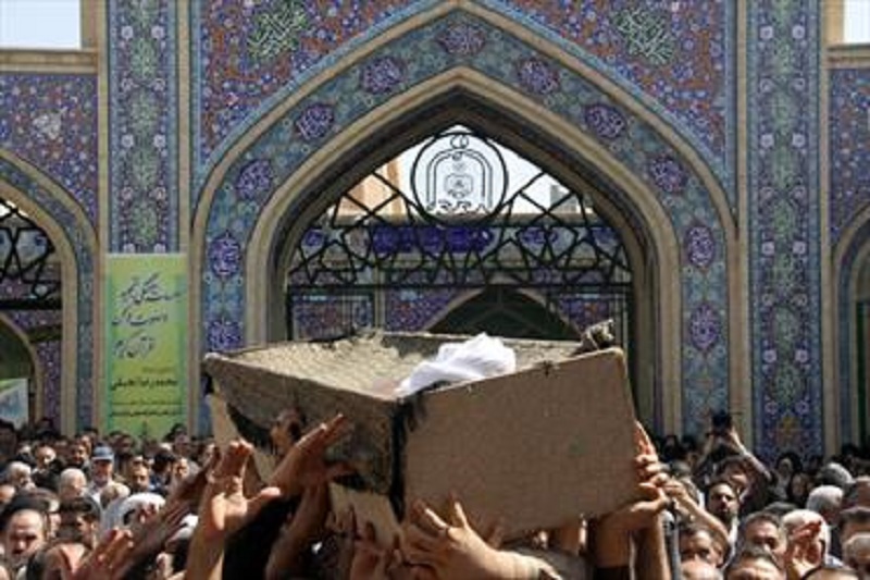 چهره هایی که با دانشگاه وداع کردند/ سایه غم منا بر سر دانشگاه