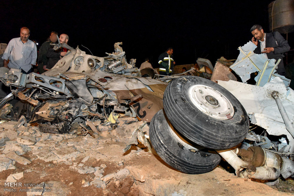 تصاویر: سانحه سقوط یک فروند بالگرد اورژانس 