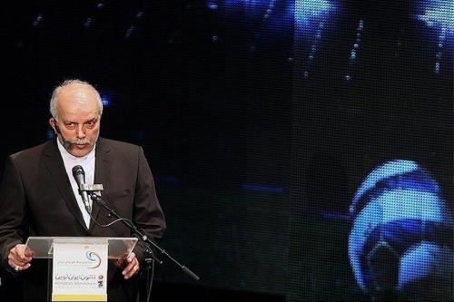 بهروان: اگر دولت می‌تواند به باشگاه‌ها کمک کند چون فدراسیون پولی ندارد