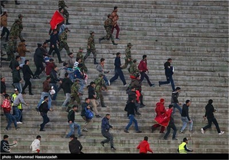 محرومیت تماشاگران پرسپولیس لغو نشد 