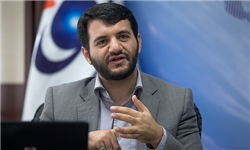 کاهش واردات به خاطر تضعیف قدرت خرید مردم است نه تقویت تولید/ عملکرد تجاری خارجی مثبت ارزیابی نمی‌شود