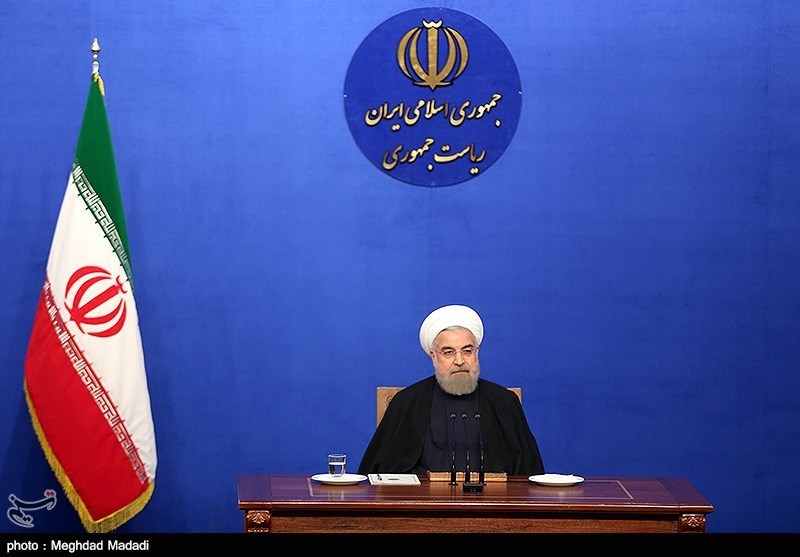 آقای روحانی! عراقچی هم حرف صالحی را تائید کرد 