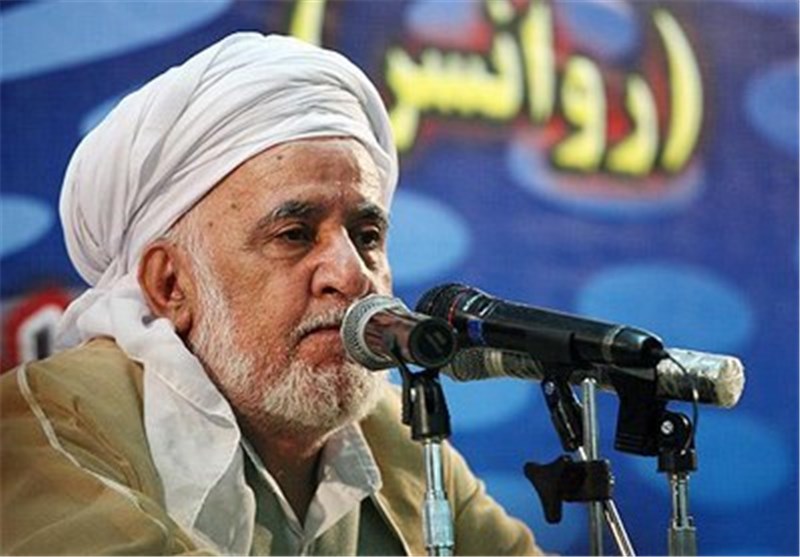 ماموستا غفوری: تهدیدات دشمنان در سایه عمل به اقتصاد مقاومتی خنثی می‌شود 