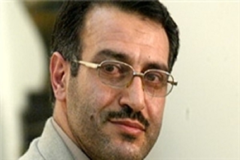 روحانی فاقد یک تیم قوی و منسجم است/ او با نیروهای فکری جامعه آشنا نیست