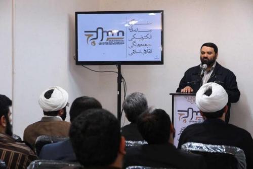 جریان های مومن و انقلابی می توانند سهم زیادی در جلوگیری از گسترش فساد در فضای مجازی داشته باشند/عرصه سواد رسانه‌ای فرصتی برای پیشروی در فضای مجازی با آرایش جبهه‌ای است