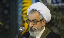 ‌احدی نمی‌تواند در خصوص ارتقا توان دفاعی برای ایران اسلامی تعیین‌ تکلیف کند