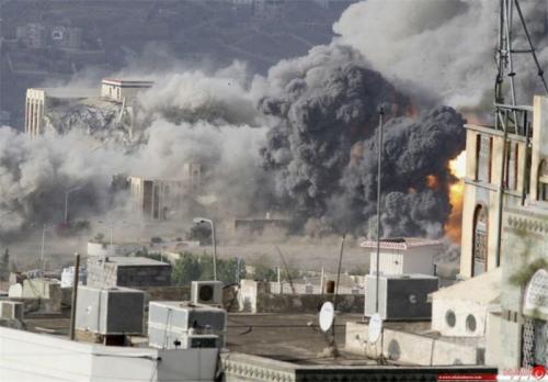 آتش‌بس در یمن آغاز شد/ تشدید حملات ائتلاف سعودی در آستانه توقف درگیری‌ها
