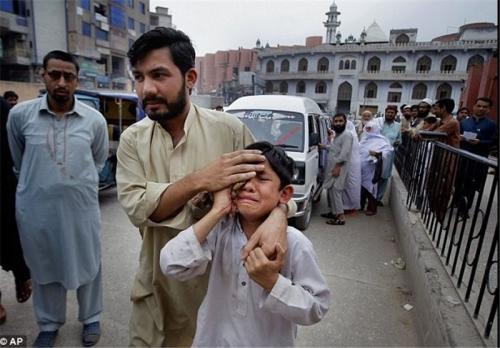 ۶ کشته آمار نهایی تلفات زلزله پاکستان + عکس