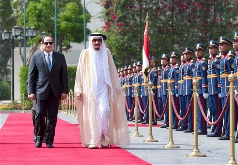 خشم مصری‌ها از توافق برای اعطای ۲ جزیره به ملک‌سلمان 