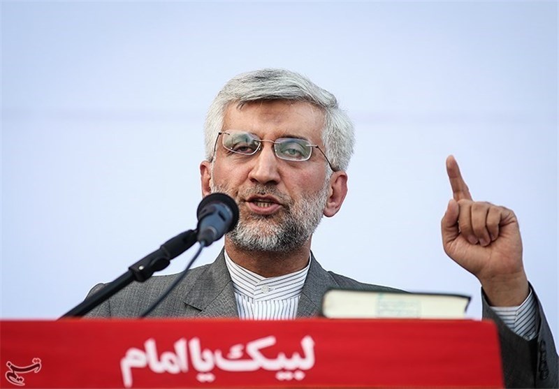 جلیلی: برجام از آفتاب تابان به ابر شتابان تبدیل شده است /طرف مقابل مانع از اجرایی شدن برجام می‌شود 
