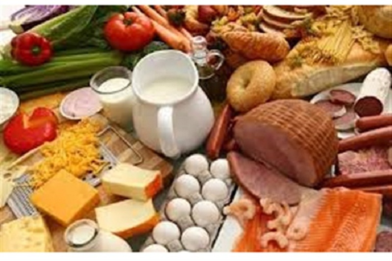 روند قیمتی اقلام خوراکی در سال جدید / مرغ ارزان و میوه گران شد