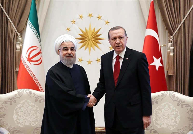 ۸ یادداشت تفاهم و موافقت‌نامه همکاری میان تهران و آنکارا امضا شد 