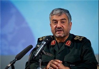 تهدید دشمن را سرسختانه جواب می‌دهیم/در پاسداری از دستاوردها مصمم هستیم