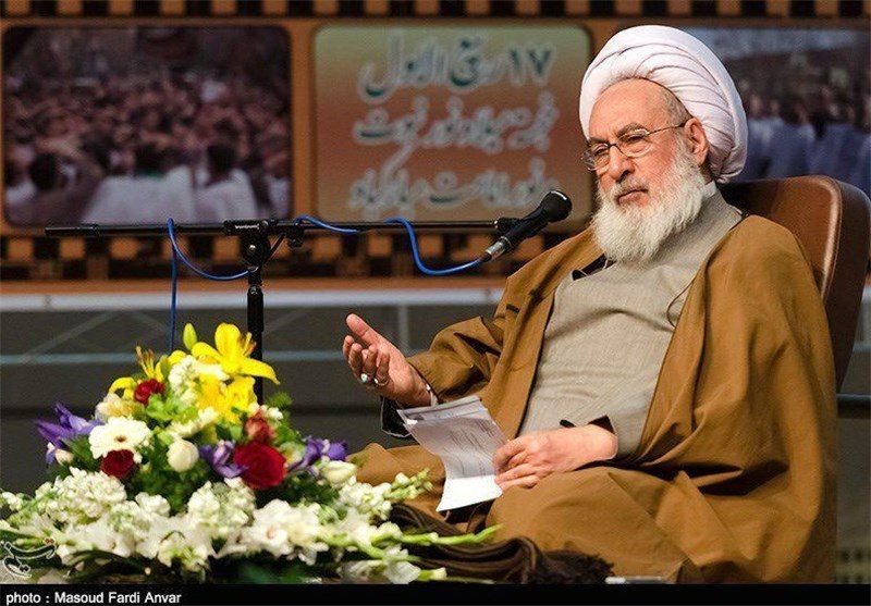 رئیس بانک مرکزی واقعیت‌ها را بیان کرد/ دست درازی آمریکا به پول‌های ایران "غارتگری آشکار" است 