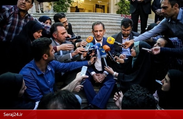 آغاز سریال تناقض گویی های پسا برجامی؛ افشاگری عراقچی از اظهارات خلاف واقع سیف، جهانگیری و بعیدی نژاد/ تک جمله دولت یازدهم در سال آخر: دولت قبل مقصر است