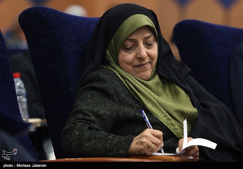 طعنه ابتکار به مدافعان تراریخته: برای ذخایر زمین «نگهبانی دانا» باشید 