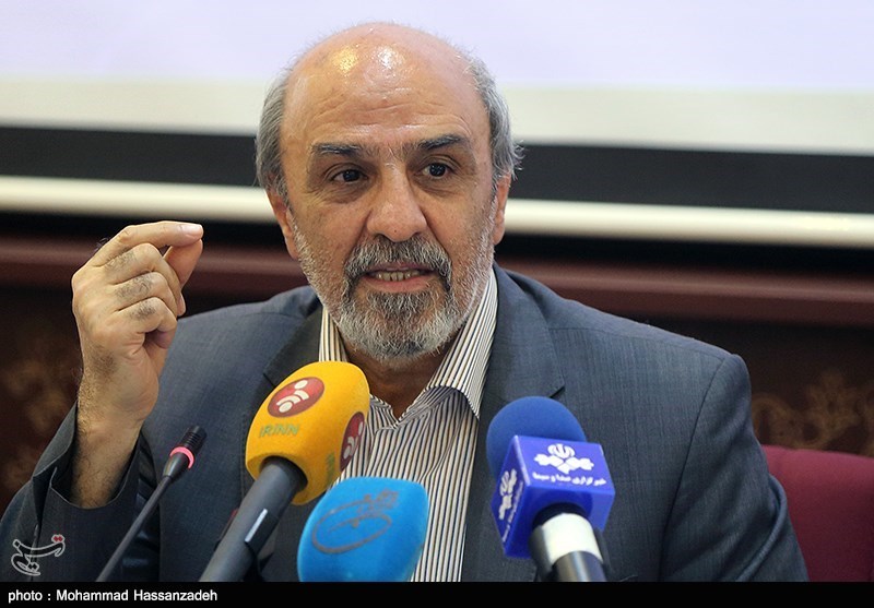 گودرزی: مشکلی برای تصویب اساسنامه فدراسیون فوتبال وجود ندارد/ انتخابات باید ۱۸ اردیبهشت برگزار شود 