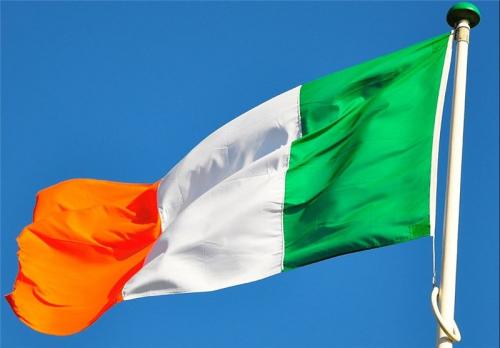  روابط بانکی با ایرلند هم برقرار نشد/ ترس بانک‌های ایرلندی از آمریکا