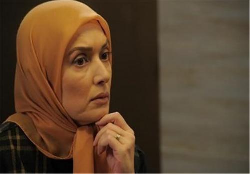  آتنه فقیه نصیری: دوست نداشتم خبر بیماری ام رسانه ای شود