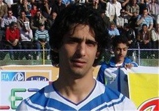 خوب به رحمتی گل می‌زنم