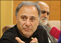 رحیمی به خاطر تاج استعفا داد