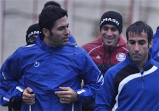 نیکبخت دربی سال 78 کجا بود؟