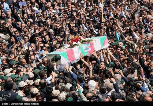 دولت مجاز به اعطای تابعیت ایرانی به خانواده شهدای غیرایرانی شد 