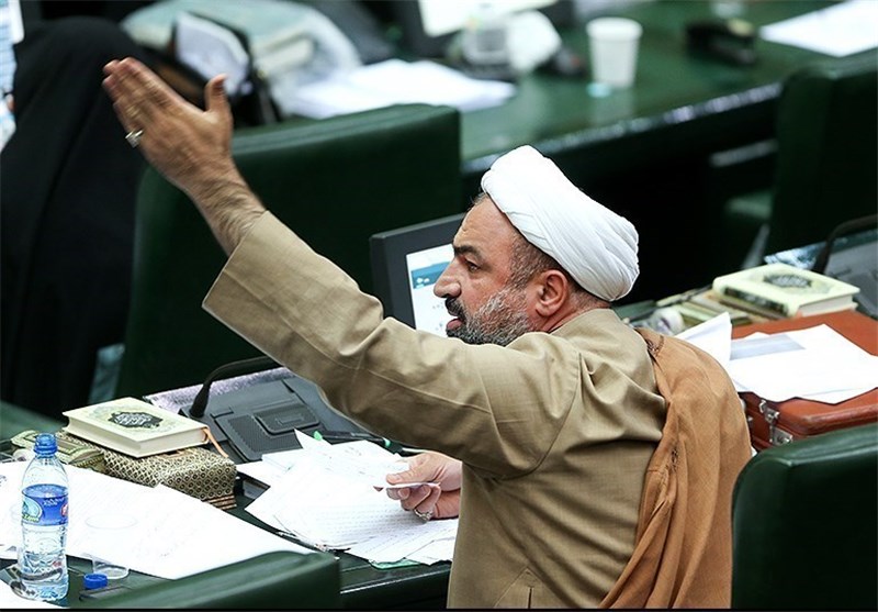 درخواست رسایی از دادستان برای توضیح درباره فعالیت‌ وزیر صنعت در شرکت‌های خصوصی 