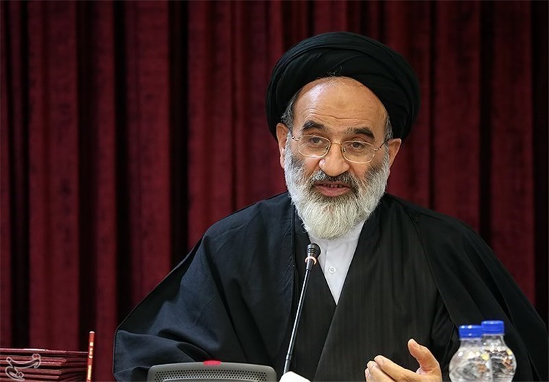 سبک زندگی جهادی باشد؛ سفرهای خارجی را حذف کنیم 