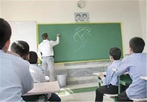 انحصار فرهنگی انگلیس باید شکسته شود/ضرورت آموزش زبان‌های متنوع به دانش‌آموزان 