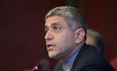 سطح تولید در حال حاضر از سال ۹۰ پایین‌تر است/ دولت ۳۸۰ هزار میلیارد به بانک‌ها بدهی دارد