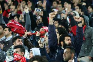 درگیری خونین بین هواداران پرسپولیس و گسترش