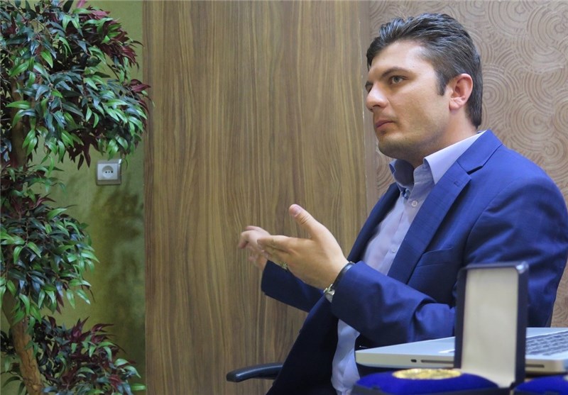 ساخت هواپیمای «پهکواد» که تکنولوژی آن را آمریکا نیز ندارد/ سطح اختراعات نخبگان کشور بالاتر از نیاز جامعه