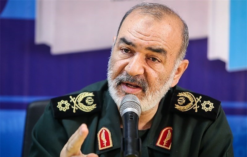 هر چه دشمن در عراق، سوریه، یمن و لبنان هزینه می‌کند جبهه حق سود می‌برد