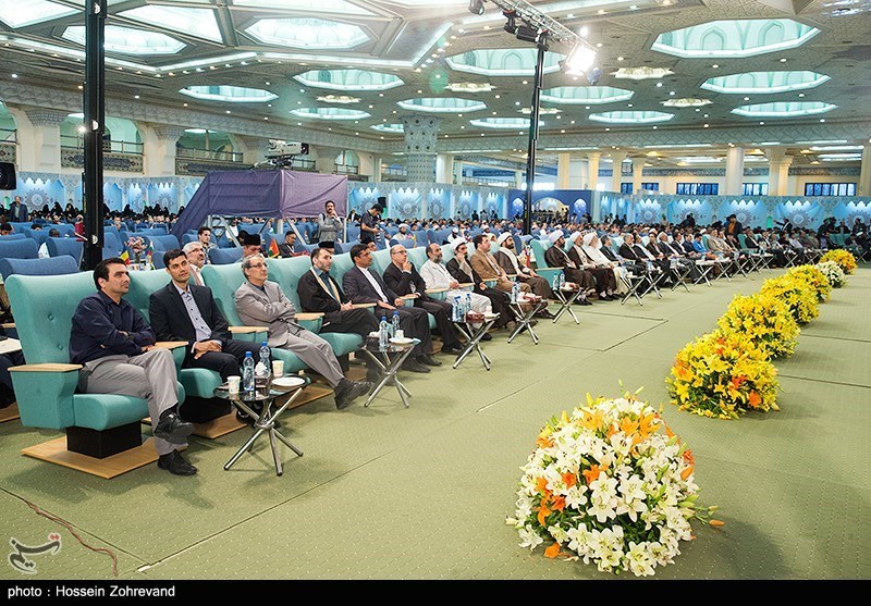 عکس/ حضور بازیگران در حاشیه مسابقات بین‌المللی قرآن کریم 