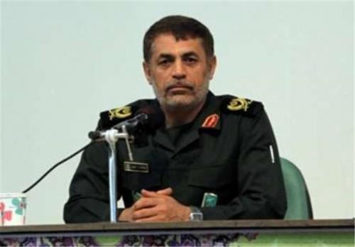 رزمندگان ما در خارج از مرزها در مقابل دشمن صف آرایی کرده‌اند 